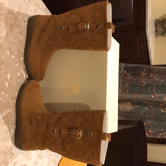 Coach suede tulip boot - Picture 6 of 6